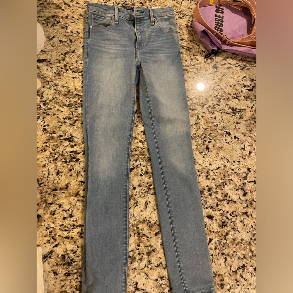 Abercrombie and fitch size 25 skinny jeans